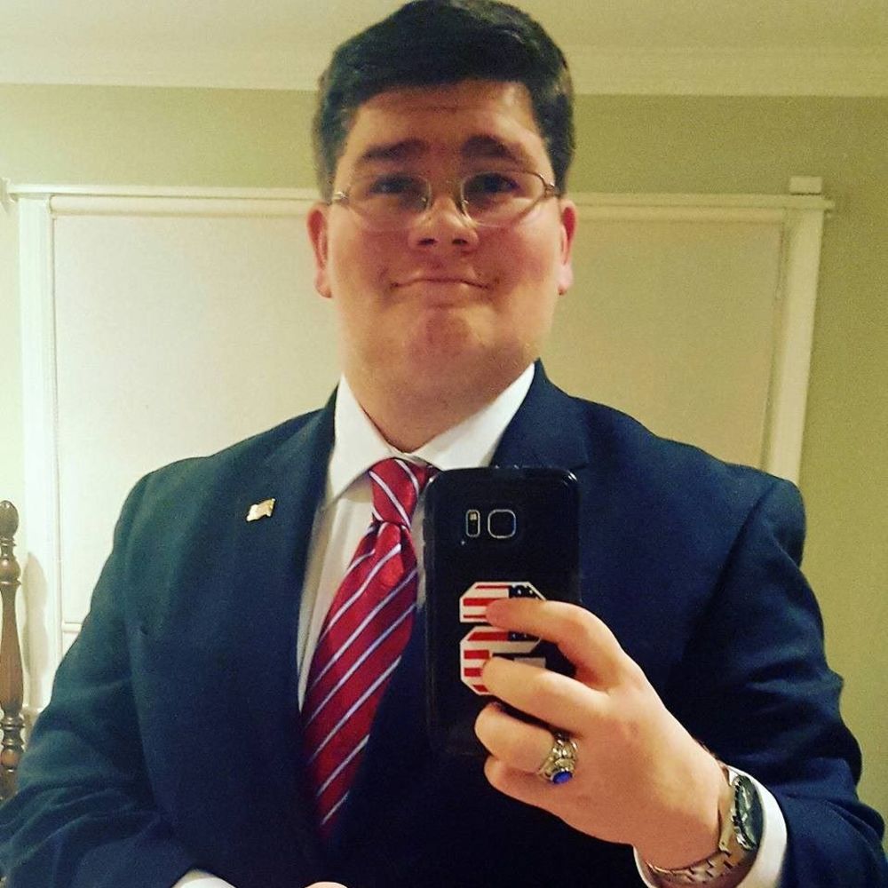Meet your Posher, Bradley